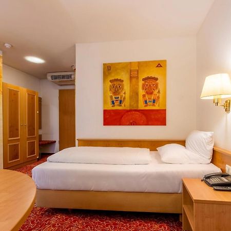Allvitalis Traumhotel 카를스루에 외부 사진