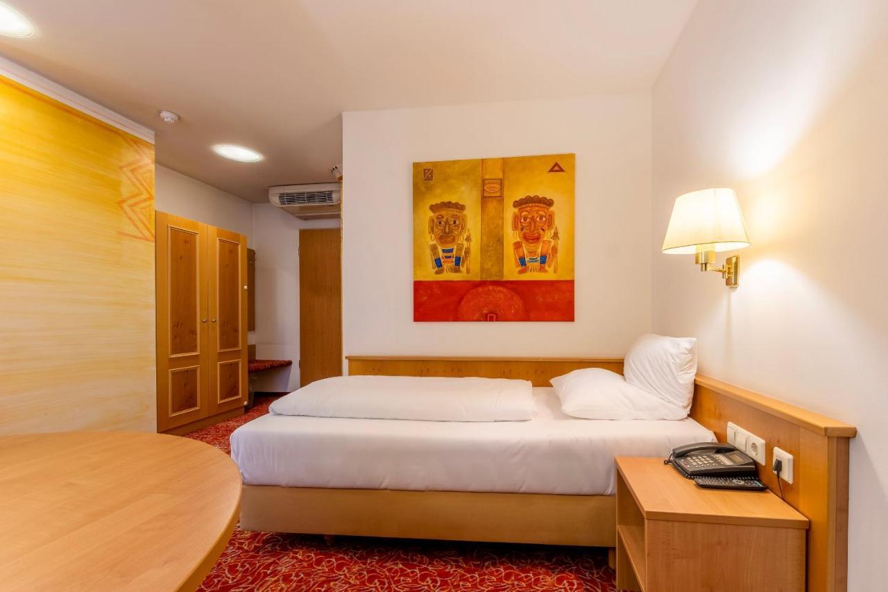 Allvitalis Traumhotel 카를스루에 외부 사진